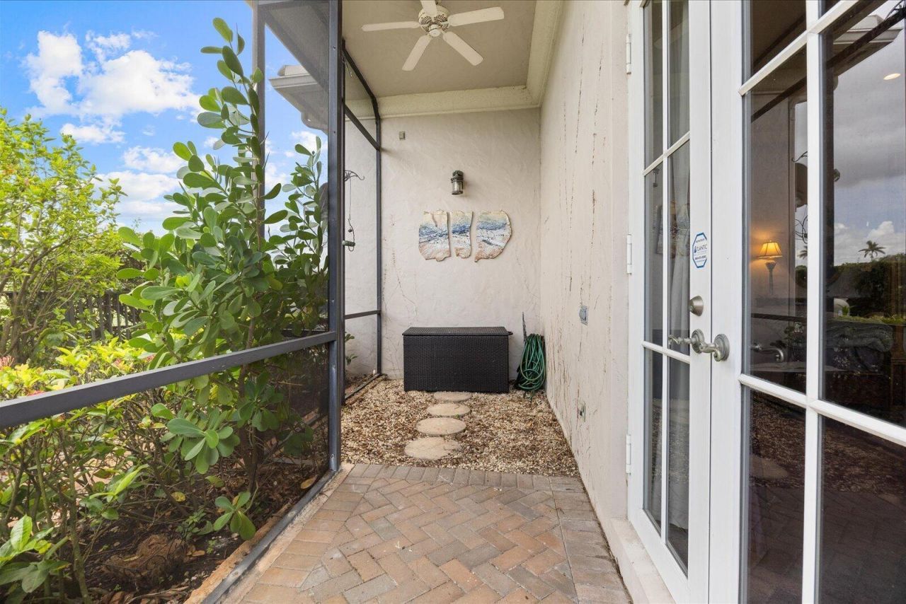 211 SE Bella Strano, Port Saint Lucie, FL 34984 Photo
