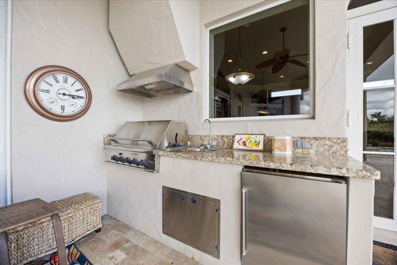 211 SE Bella Strano, Port Saint Lucie, FL 34984 Photo