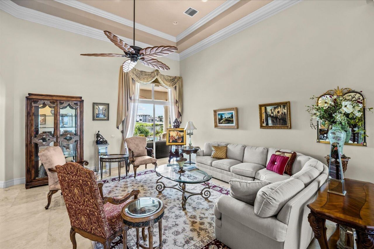 211 SE Bella Strano, Port Saint Lucie, FL 34984 Photo