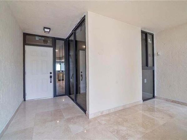 520 N Ocean Boulevard, Unit 2, Pompano Beach, FL 33062