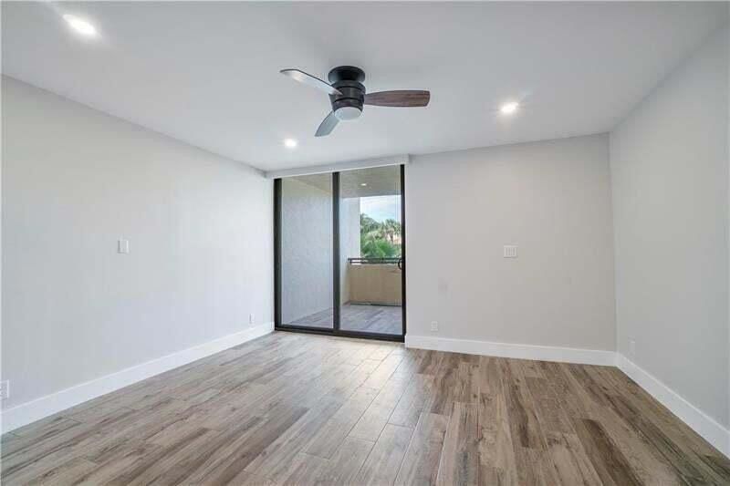 520 N Ocean Boulevard, Unit 2, Pompano Beach, FL 33062 Photo