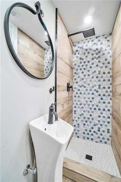 520 N Ocean Boulevard, Unit 2, Pompano Beach, FL 33062 Photo