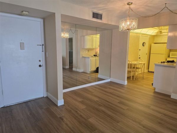 1428 SE 4th Avenue, Unit 107, Deerfield Beach, FL 33441