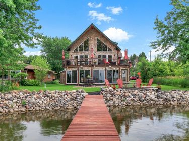 5050 210th Street N, Forest Lake, MN 55025