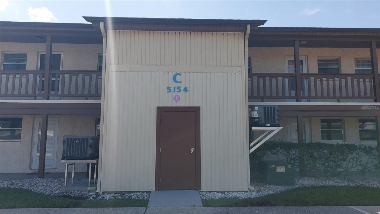 5154 Turquoise Lane , Unit 201, New Port Richey, FL 34652 Photo