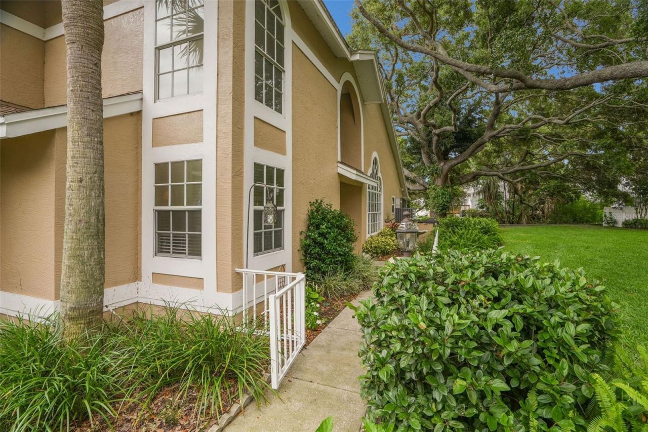 3050 Overlook Place , Clearwater, FL 33760 Photo