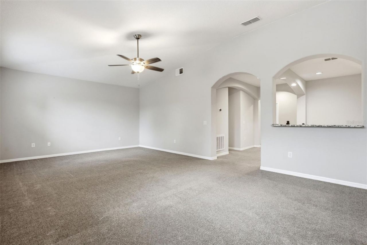 109 Elissar Drive , Debary, FL 32713 Photo