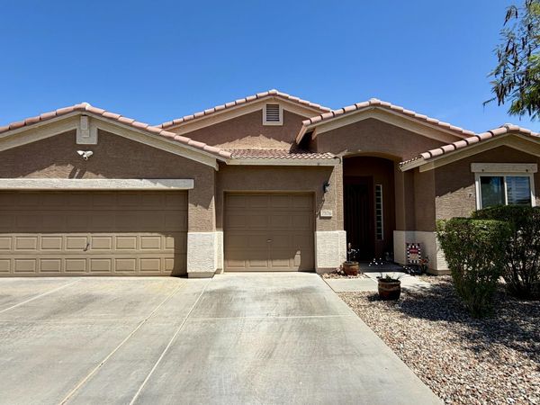 7576 W BETTY ELYSE Lane, Peoria, AZ 85382