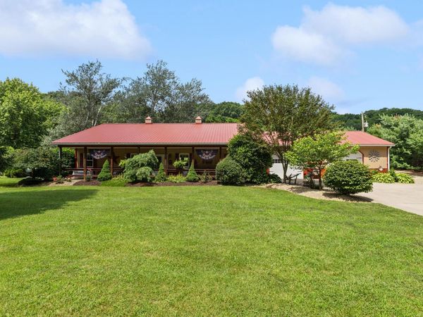 25437 Moccasin Road , Laurelville, OH 43135