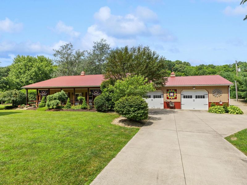 25437 Moccasin Road , Laurelville, OH 43135 Photo 2