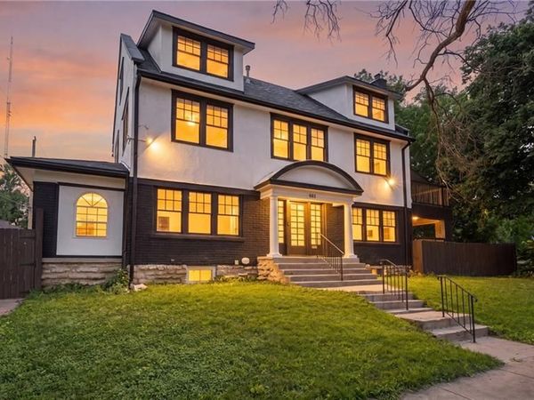 804 W 33rd Street, Kansas City, MO 64111
