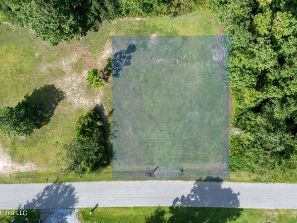 178 Vacation Lane, Waveland, MS 39576