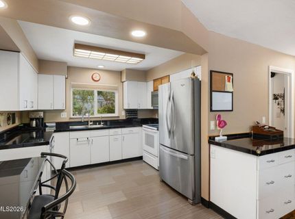 2255 Parkway Drive, Reno, NV 89502 Photo