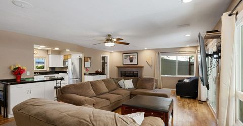 2255 Parkway Drive, Reno, NV 89502 Photo