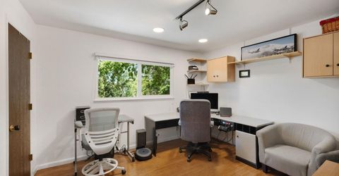 2255 Parkway Drive, Reno, NV 89502 Photo
