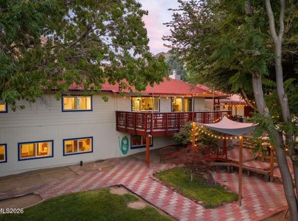 2255 Parkway Drive, Reno, NV 89502 Photo