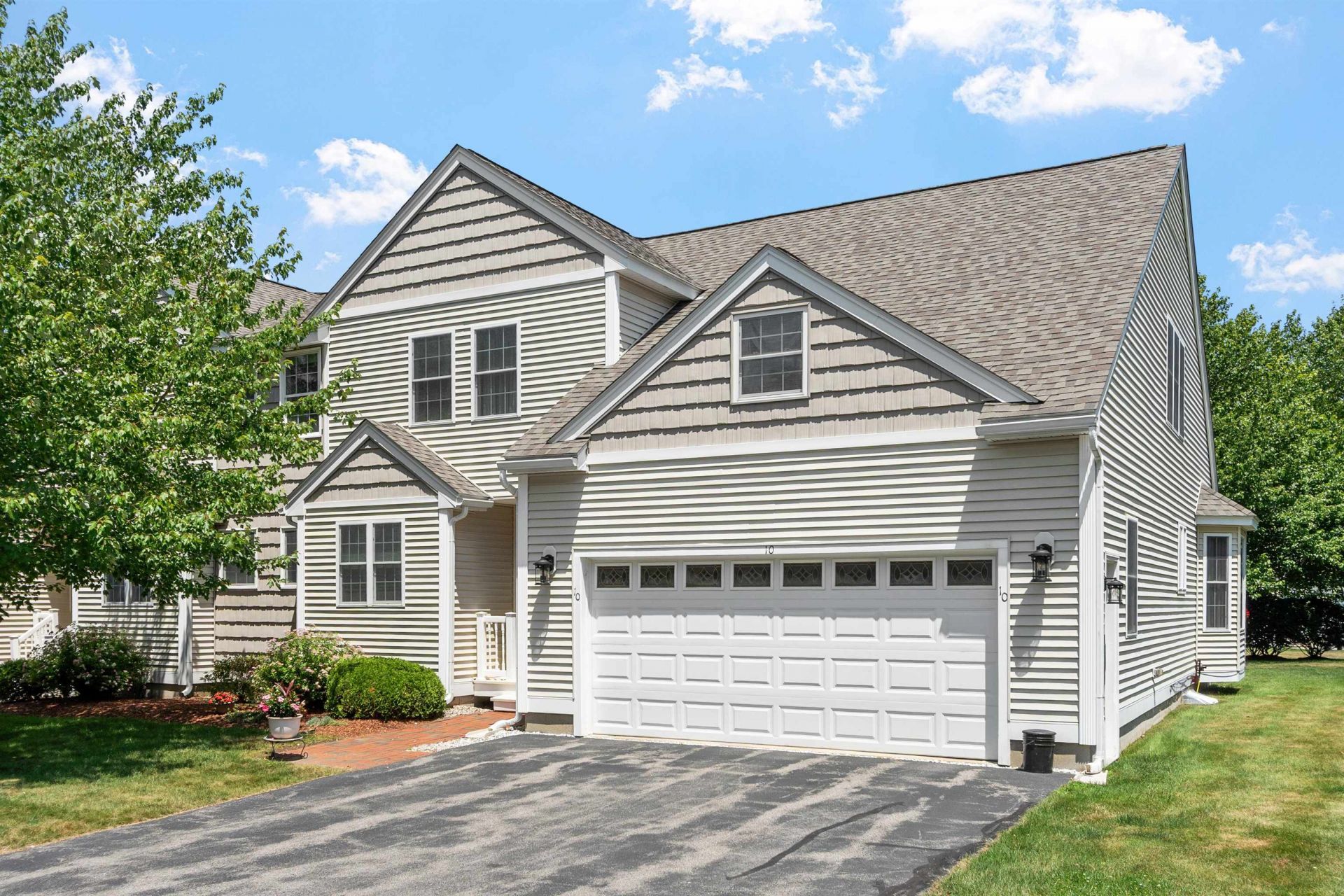 10 Terrell Lane, Unit 10, Hollis, NH 03049 Main Photo