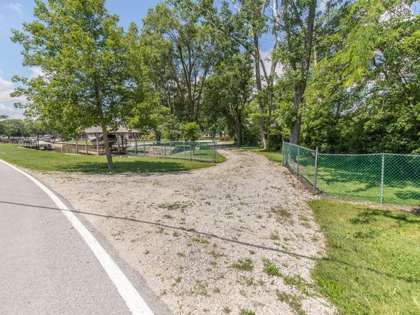 2890 County Road 198 , Fremont, OH 43420