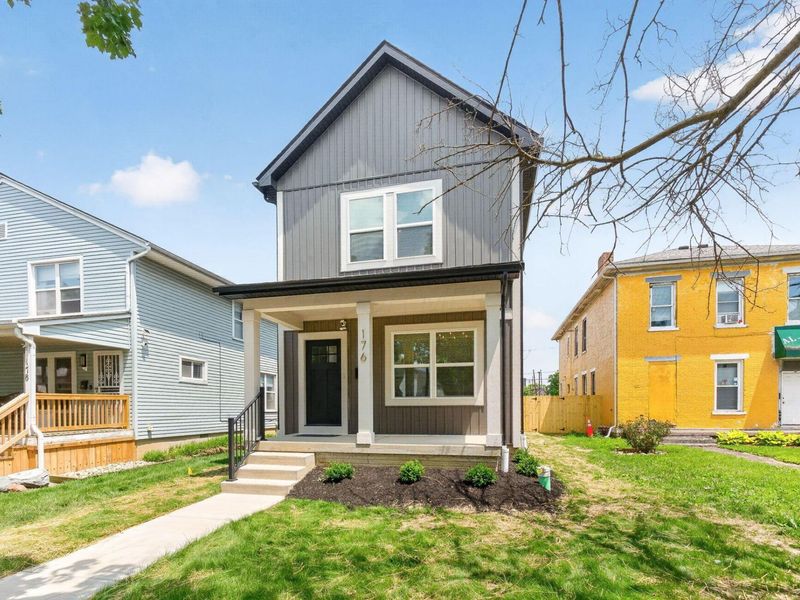 176 N Garfield Avenue, Columbus, OH 43203 Photo 2