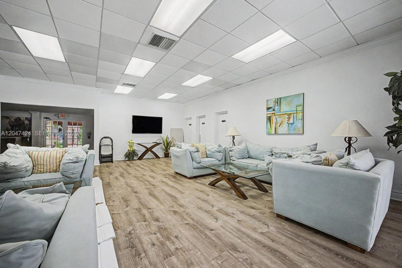 13120 SW 92nd Ave , Unit B-207, Miami, FL 33176 Photo