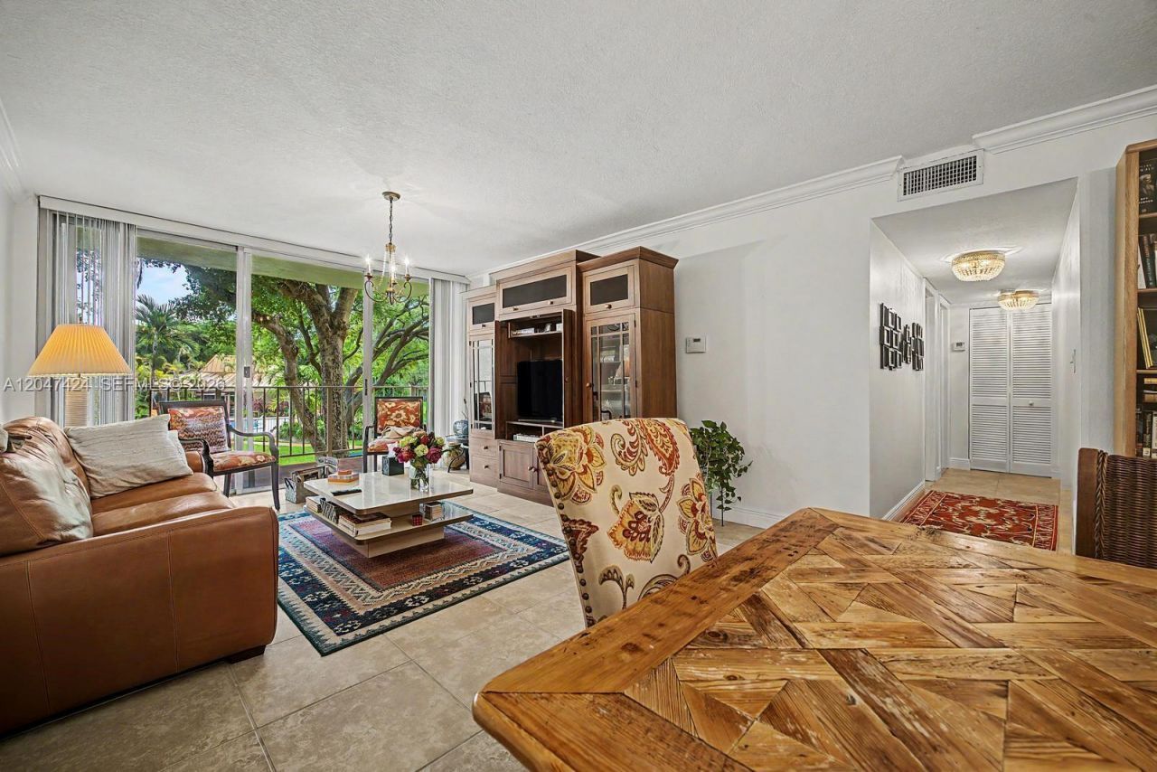 13120 SW 92nd Ave , Unit B-207, Miami, FL 33176 Photo