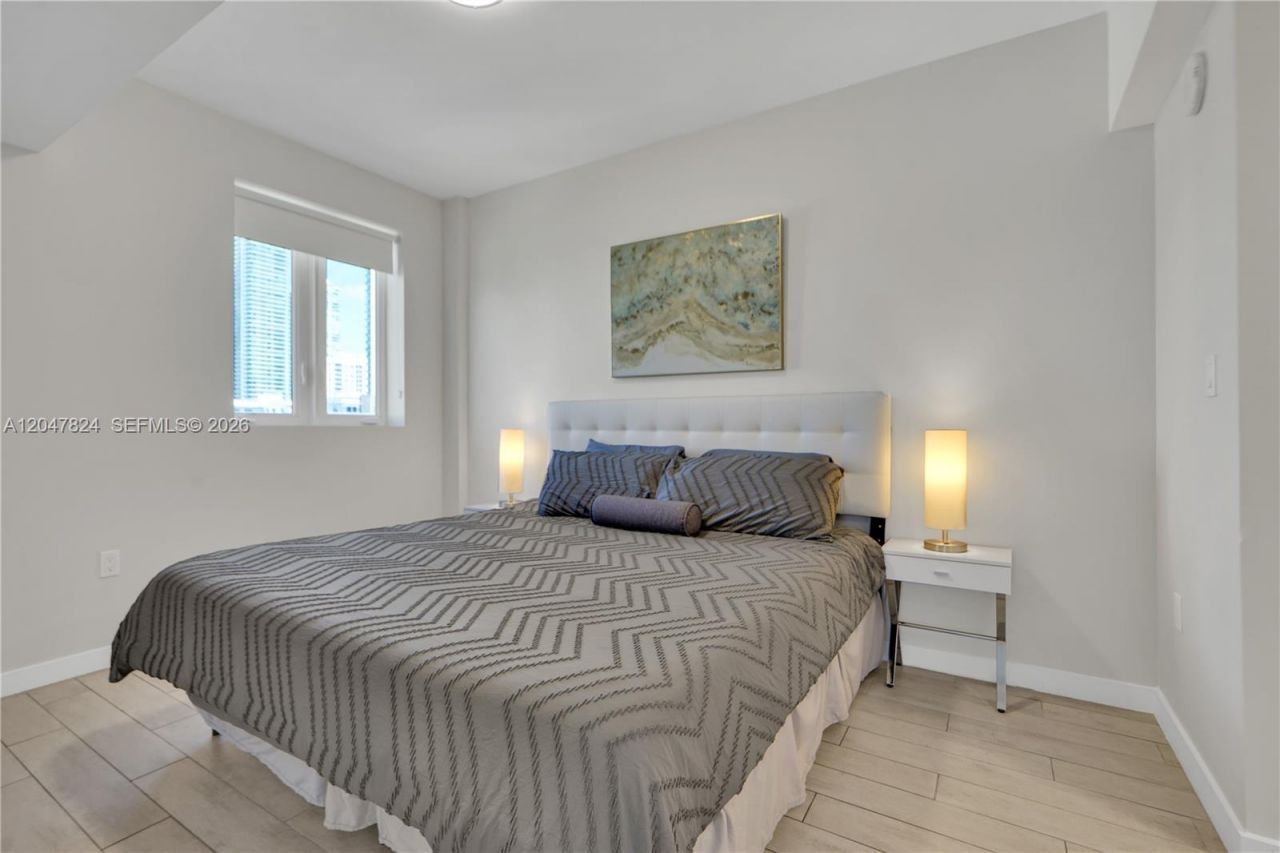 321 NE 26th St , Unit 806, Miami, FL 33137 Photo