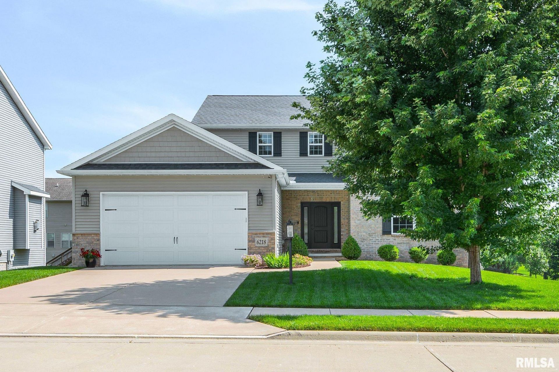 6218 W Clairemont Court, Edwards, IL 61528 Main Photo