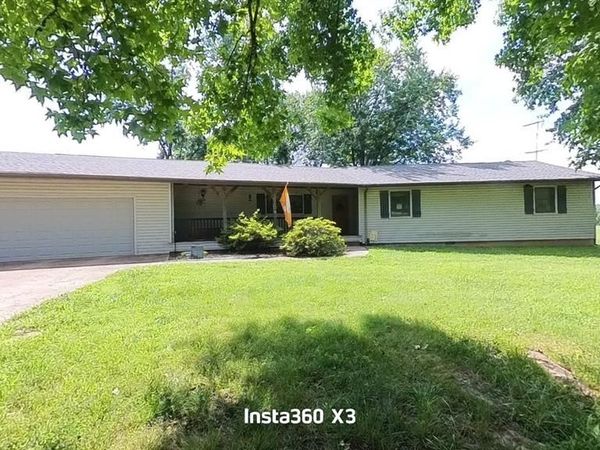 9013 County Road 6750 , West Plains, MO 65775