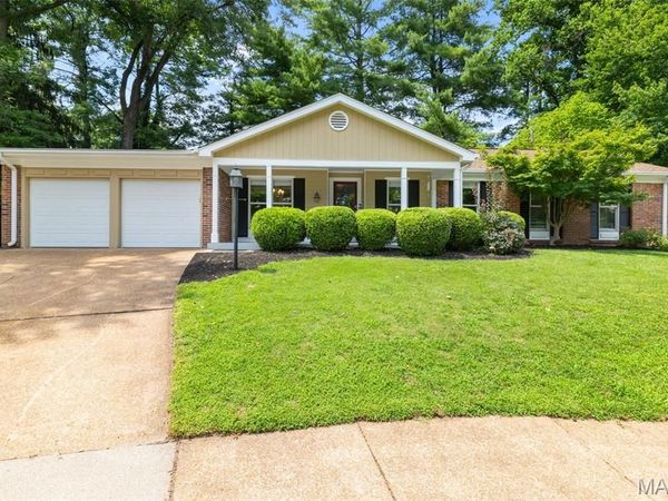 13215 Copper Kettle Court, St Louis, MO 63146