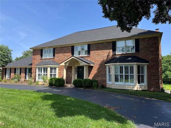 1868 Stenton Path, Chesterfield, MO 63005