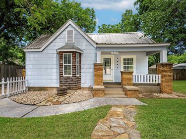 214 Churchill Road, Fort Worth, TX 76114