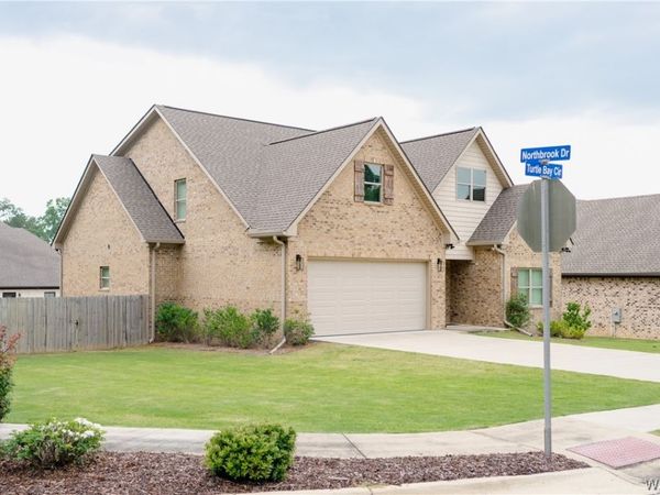 394 Turtle Bay Circle, Northport, AL 35473