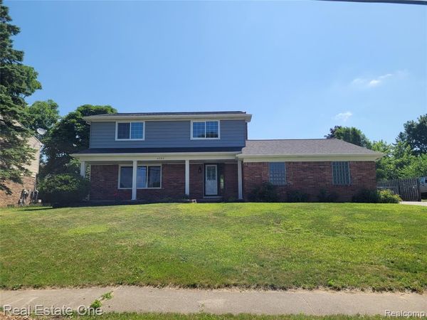 4212 Halkirk Drive, Waterford Twp, MI 48329