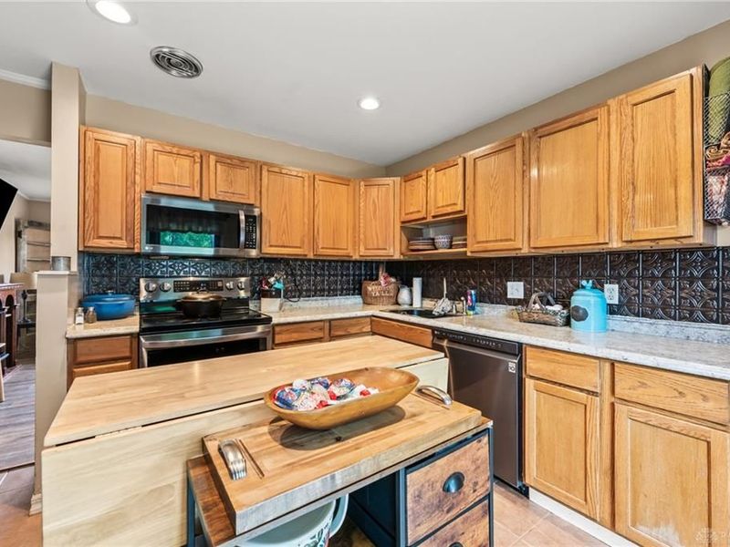 1263 Gettysburg Drive, Troy, OH 45373 Photo 14