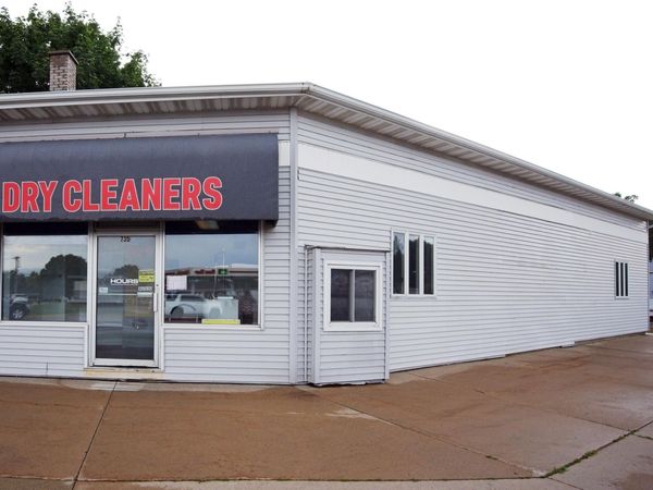 735 W Main Street, Waupun, WI 53963