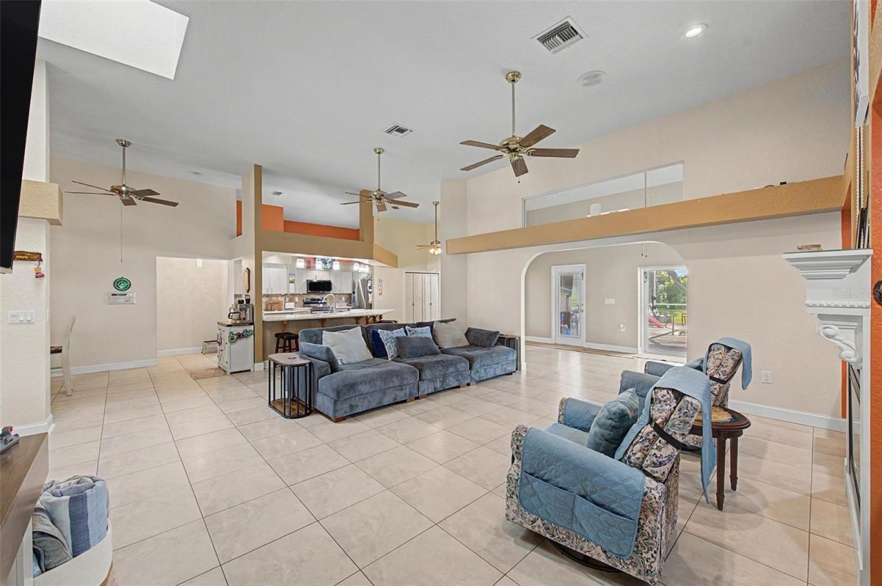 8835 Helmsly Lane , Hudson, FL 34667 Photo