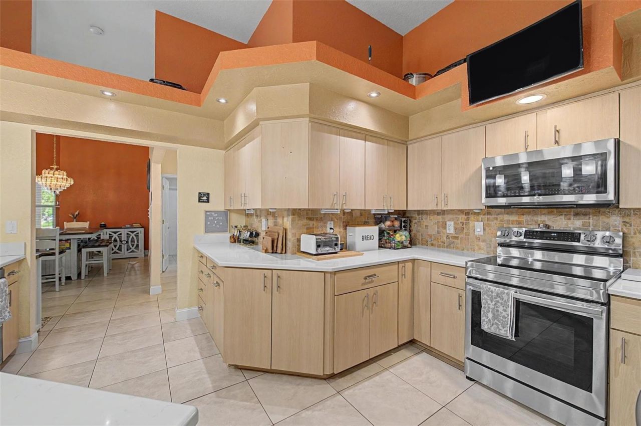 8835 Helmsly Lane , Hudson, FL 34667 Photo