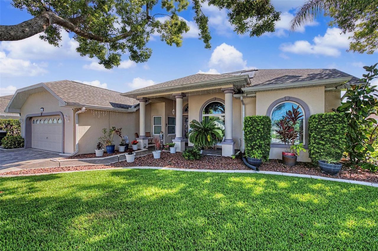 8835 Helmsly Lane , Hudson, FL 34667 Photo