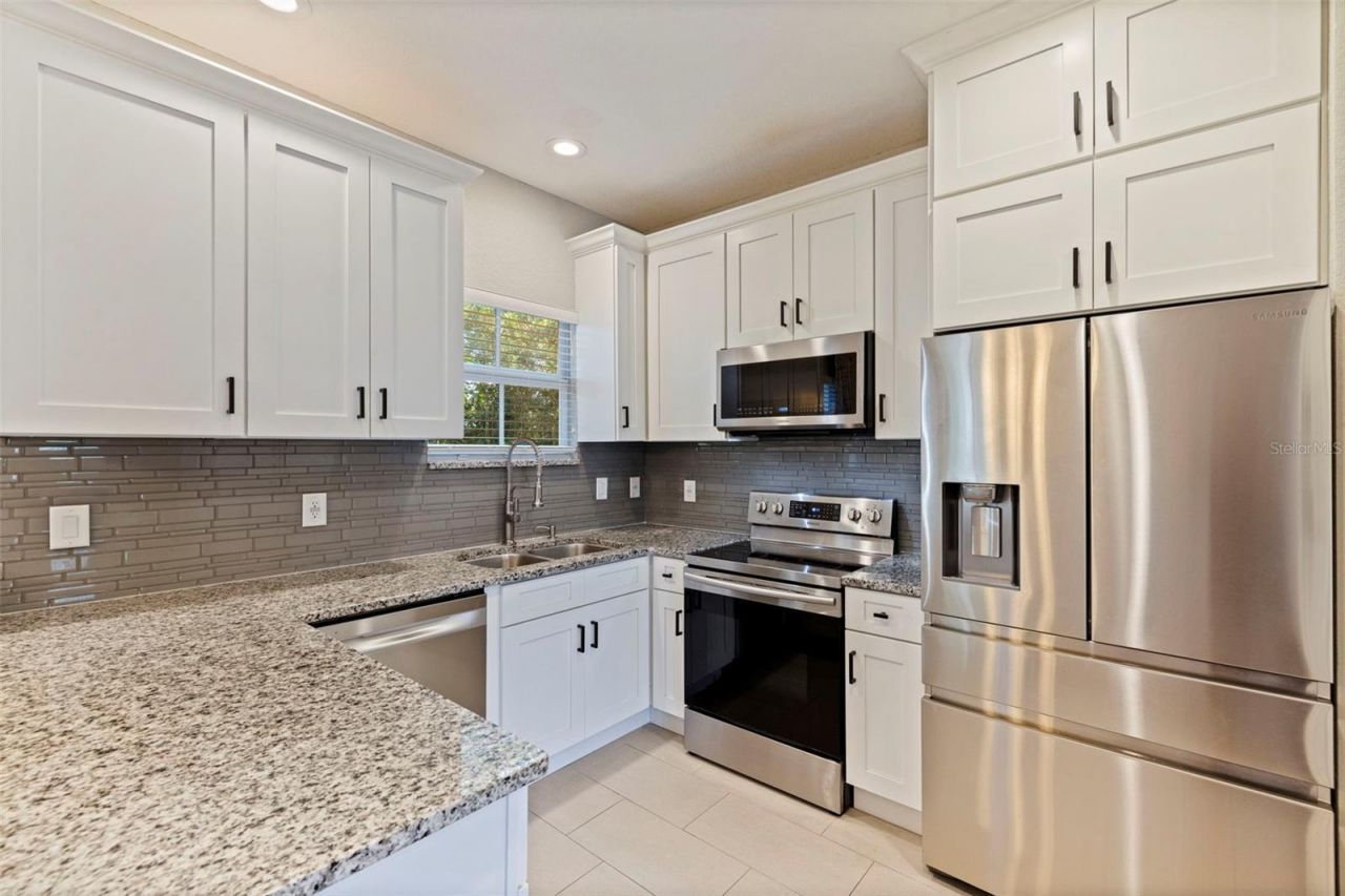 521 101st Avenue N, Saint Petersburg, FL 33702 Photo
