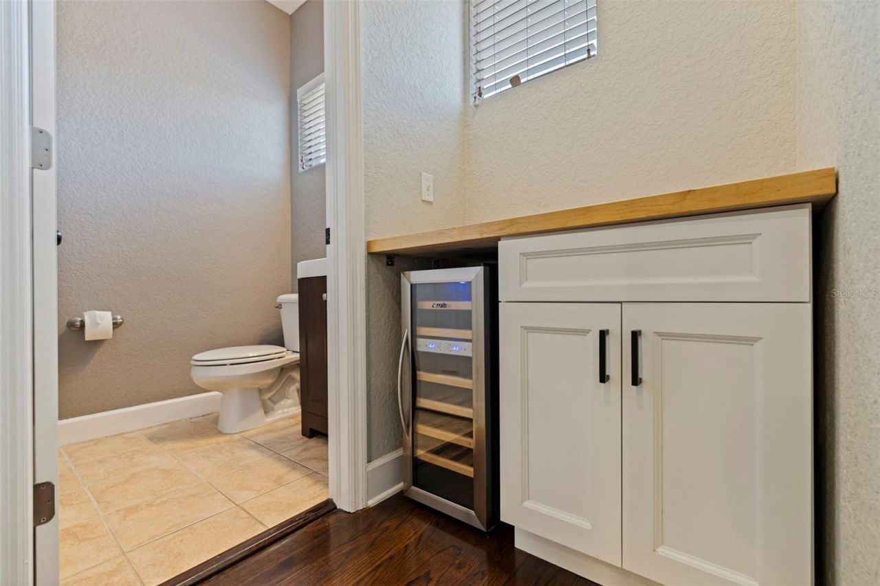 521 101st Avenue N, Saint Petersburg, FL 33702 Photo