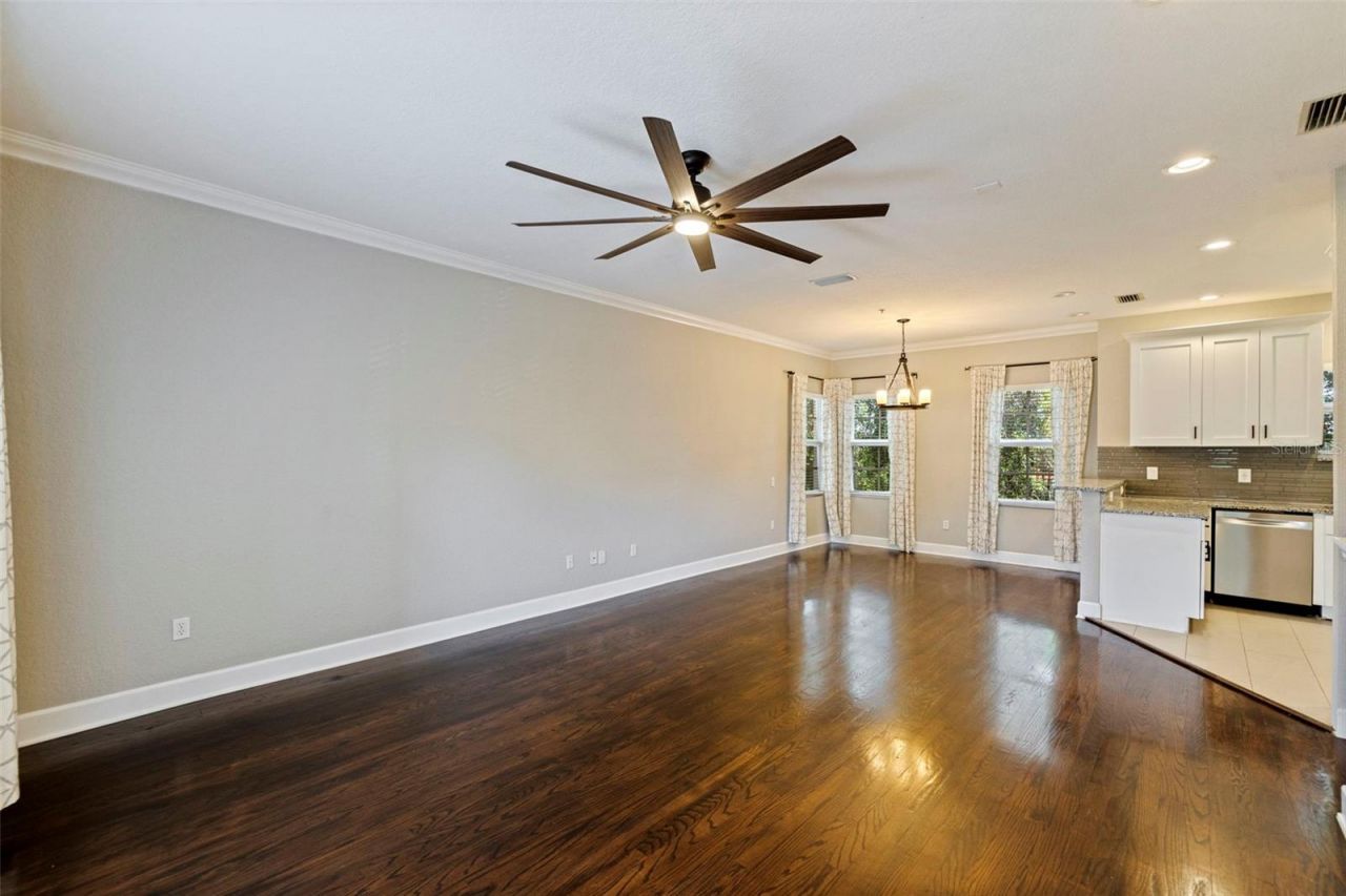 521 101st Avenue N, Saint Petersburg, FL 33702 Photo