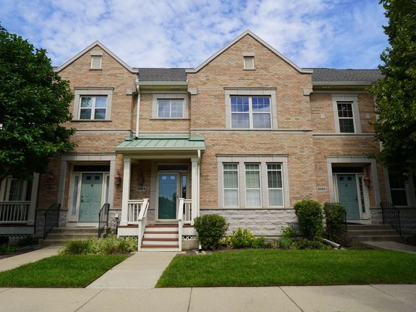 2664 Goldenrod Lane , Glenview, IL 60026