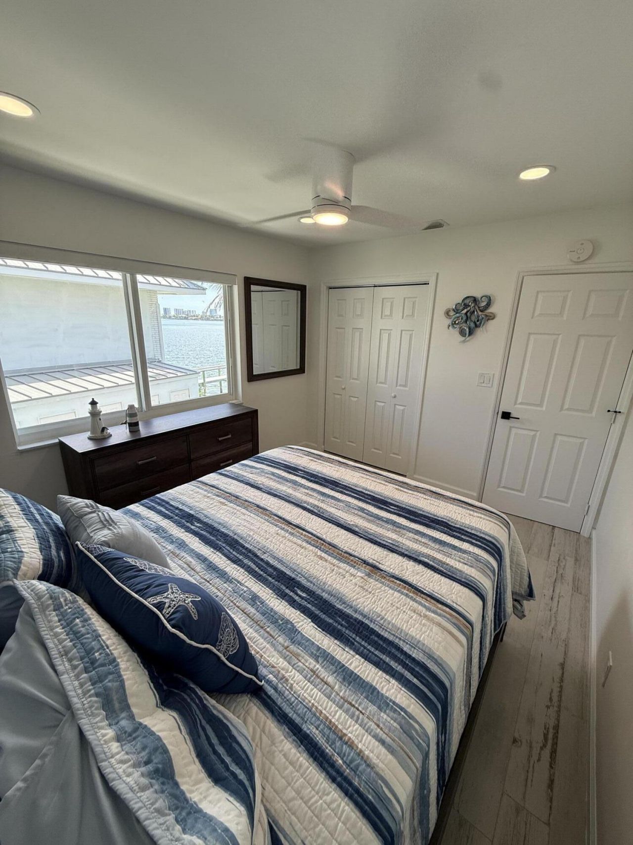 370 Wilma Circle, Unit 6, Riviera Beach, FL 33404 Photo