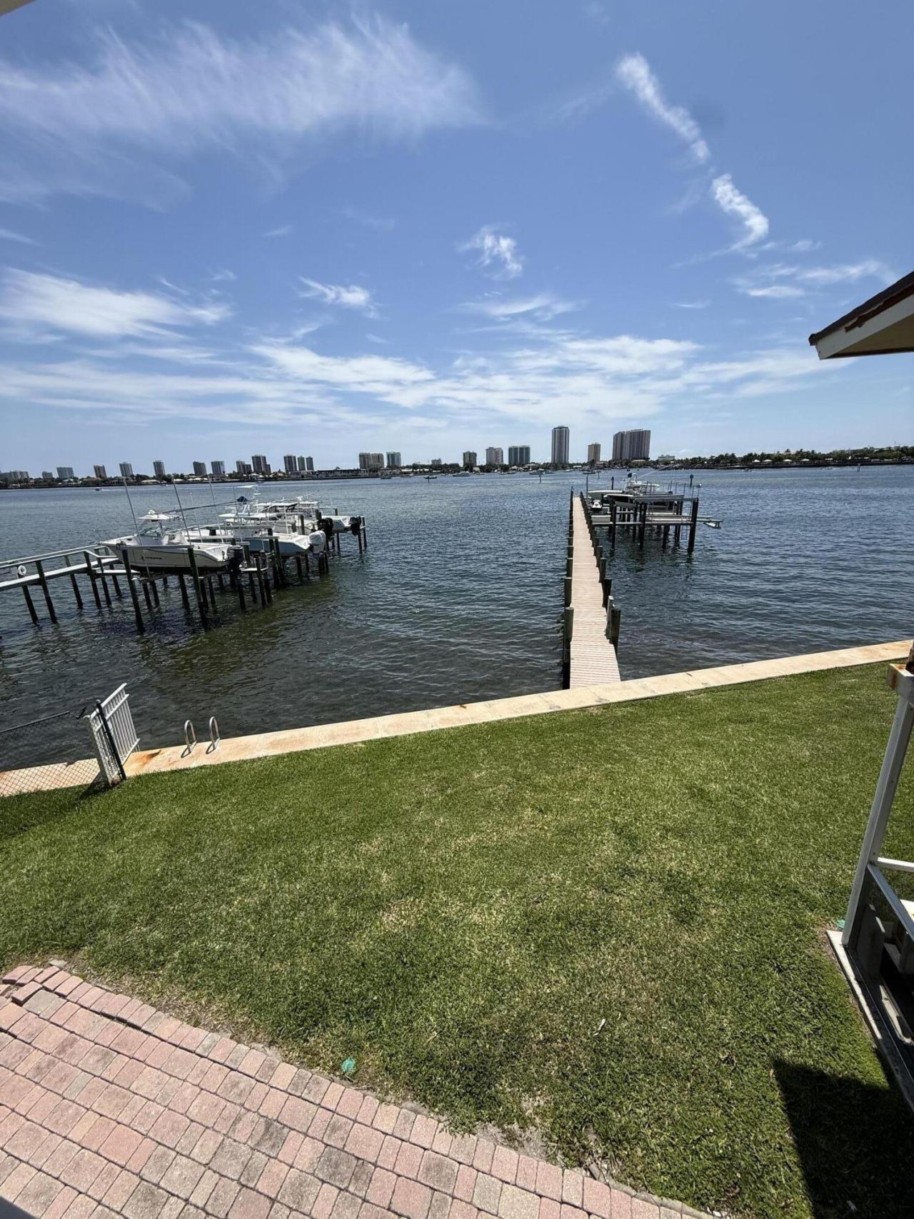 370 Wilma Circle, Unit 6, Riviera Beach, FL 33404 Photo