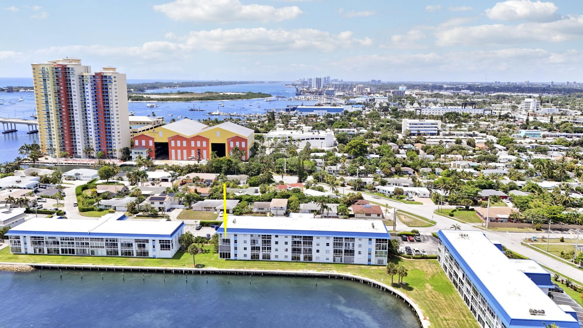 410 Wilma Circle, Unit 308, Riviera Beach, FL 33404 Photo