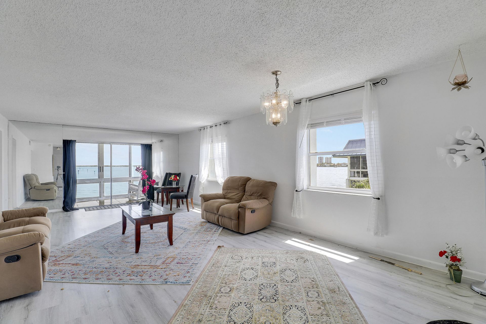 410 Wilma Circle, Unit 308, Riviera Beach, FL 33404 Photo