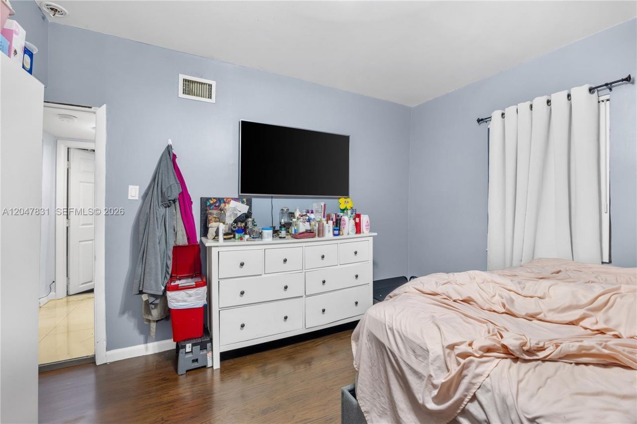 2901 NW 9th Ct , Fort Lauderdale, FL 33311 Photo