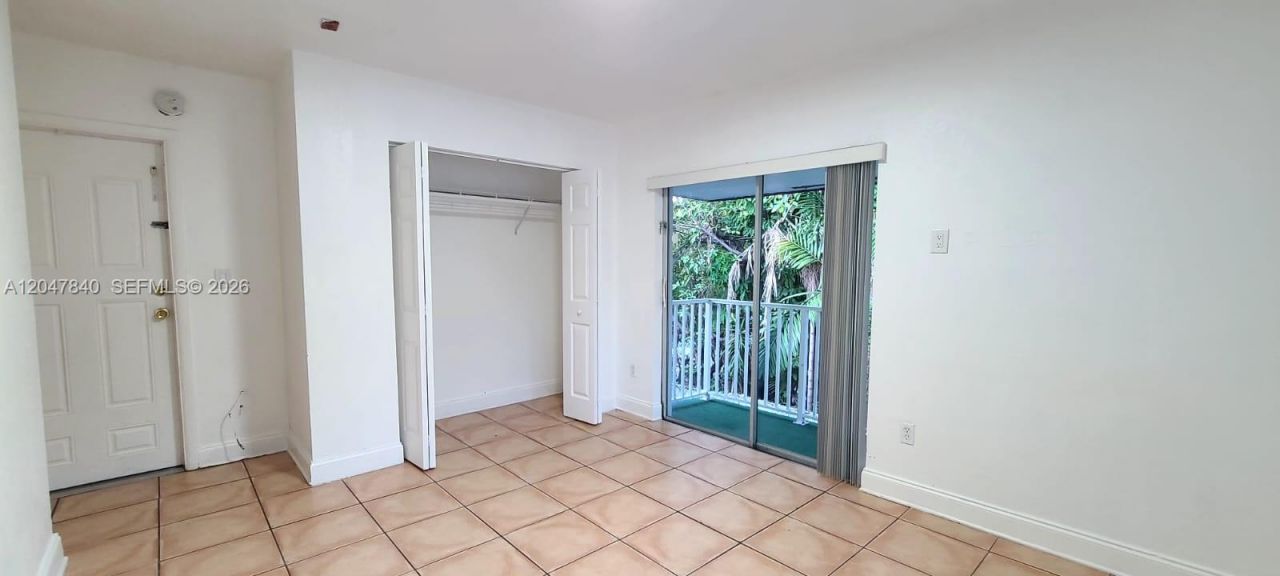 7851 Dunham Blvd , Unit 12, Miami, FL 33138 Photo