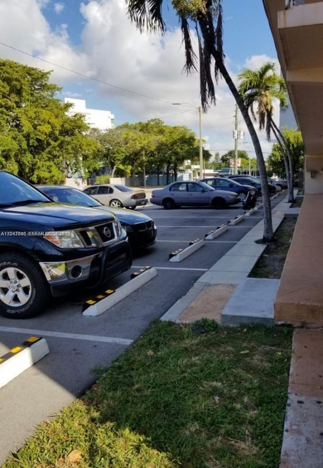 7851 Dunham Blvd , Unit 12, Miami, FL 33138 Photo