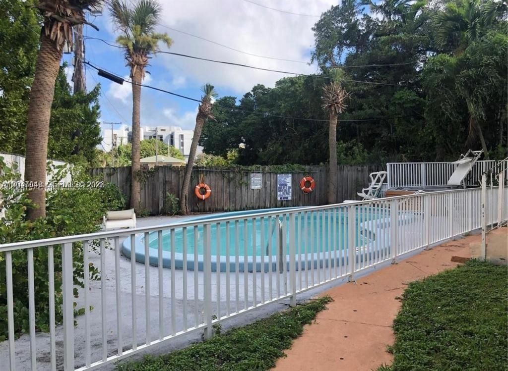 7851 Dunham Blvd , Unit 12, Miami, FL 33138 Photo
